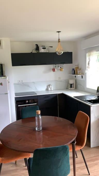Appartement Lumineux De 60M2 Guer Dış mekan fotoğraf